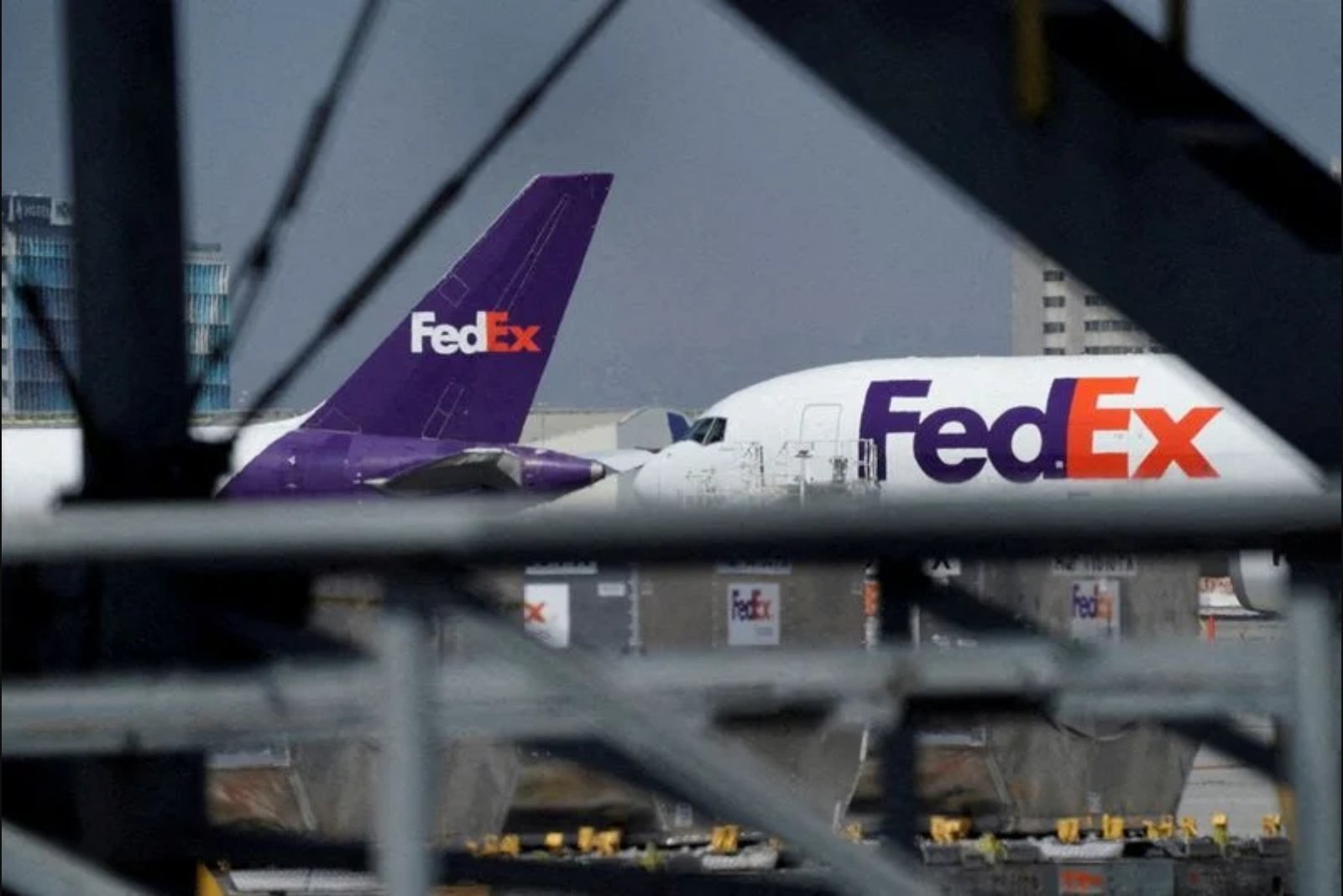 FedEx Freight Starts Independent Trading as Spin-Off Finalizes