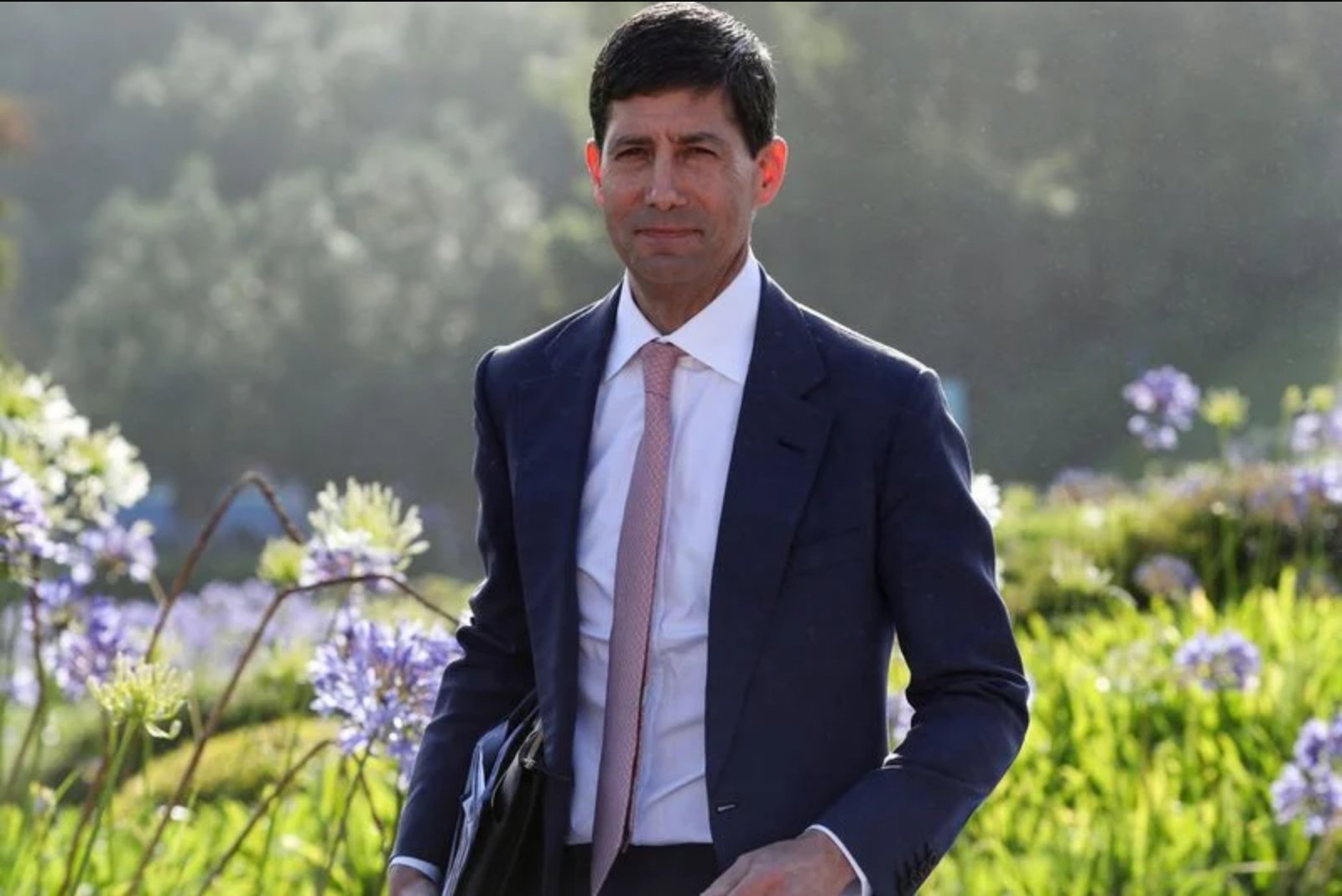 At Sintra, Fed Chair Kevin Warsh Signals Continued Global Engagement