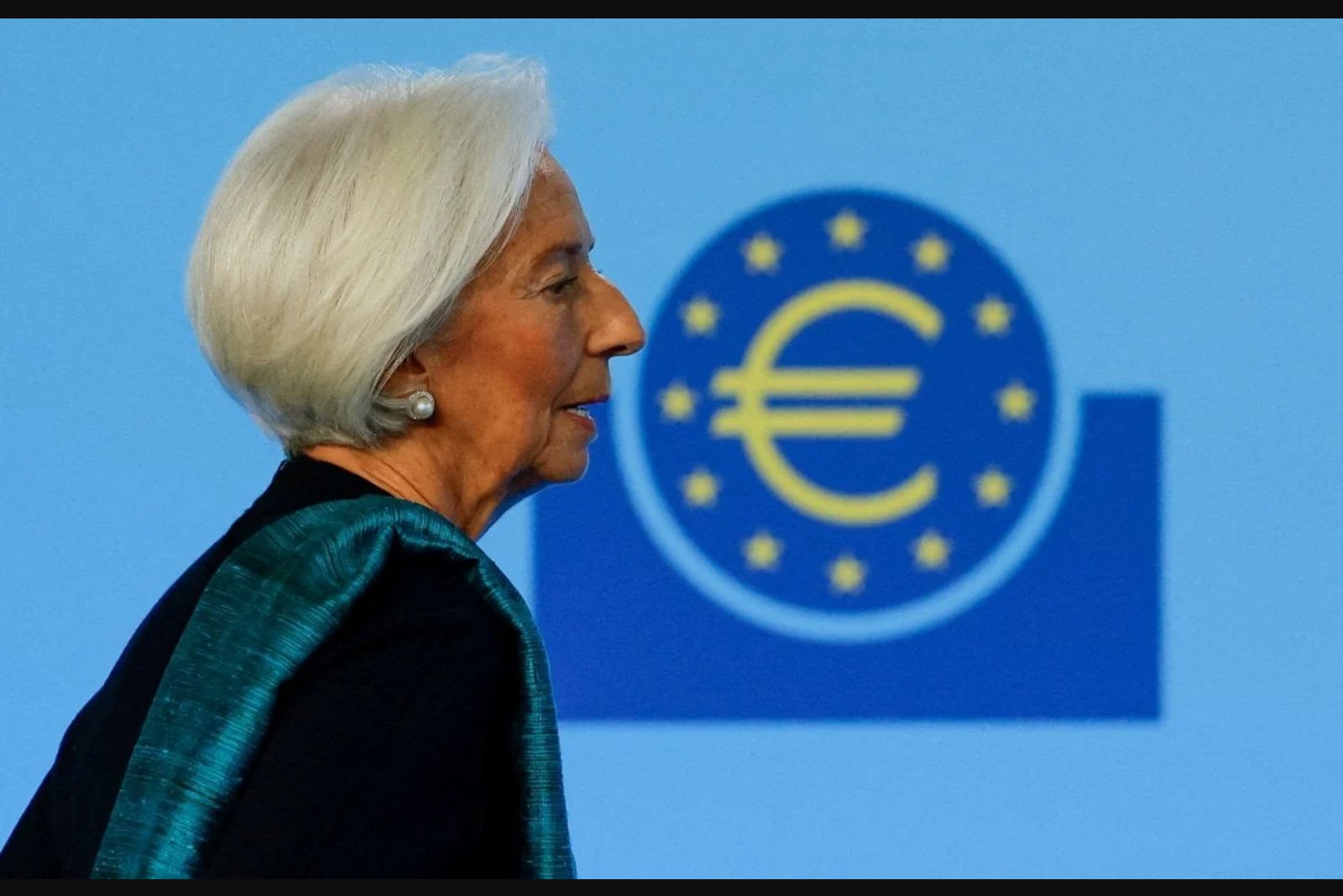 Barclays Projections: Managed Turkish Lira Depreciation to Persist Amid Policy Adjustments