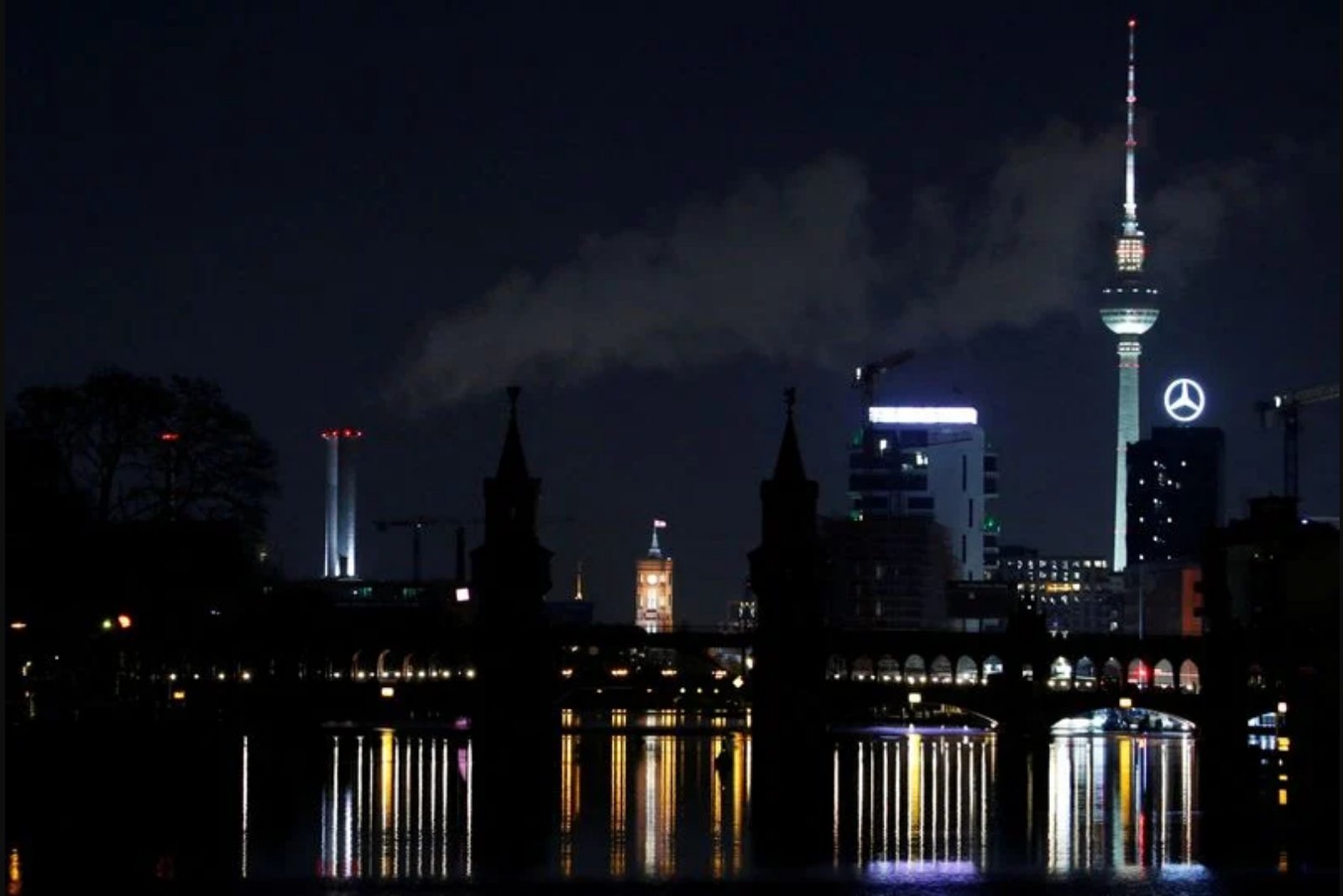 Merkel Successor’s Reform Package Could Revive Investment if Enacted Swiftly