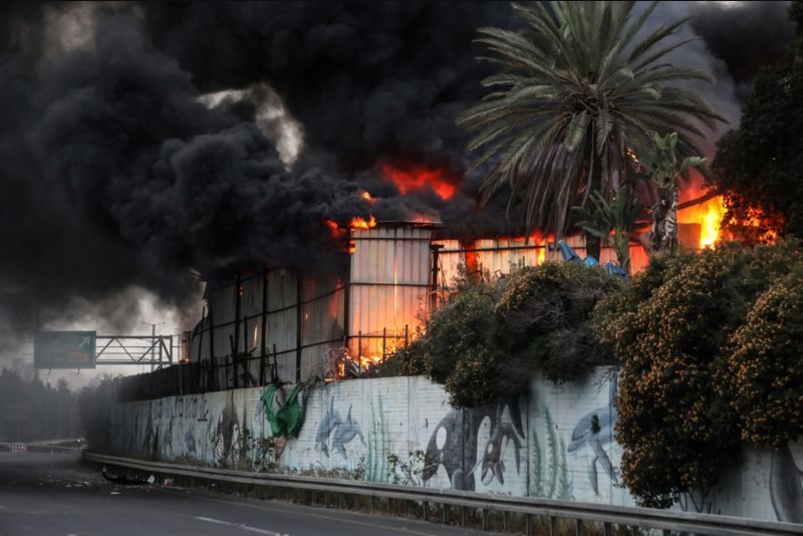 Israel Expands Strikes on Iran, Targeting IRGC Checkpoints Using Local Tip-offs