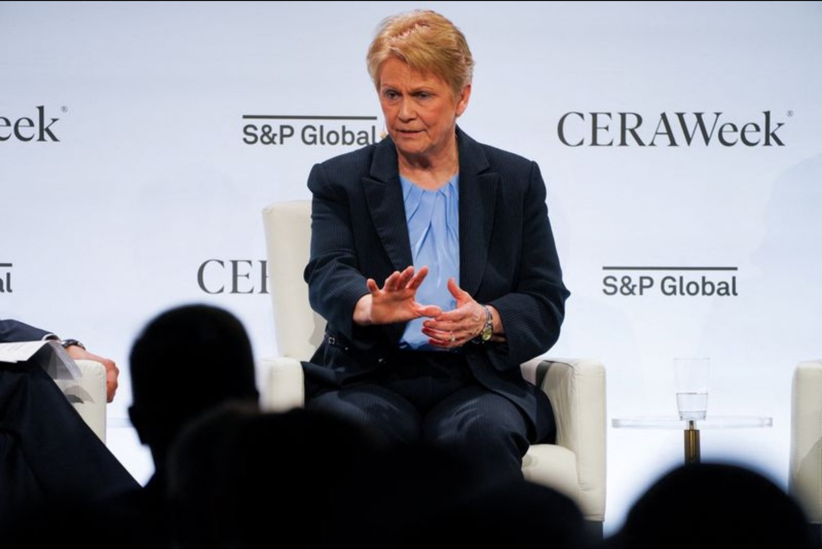 Occidental’s Vicki Hollub Readies Retirement as Leadership Handover Nears