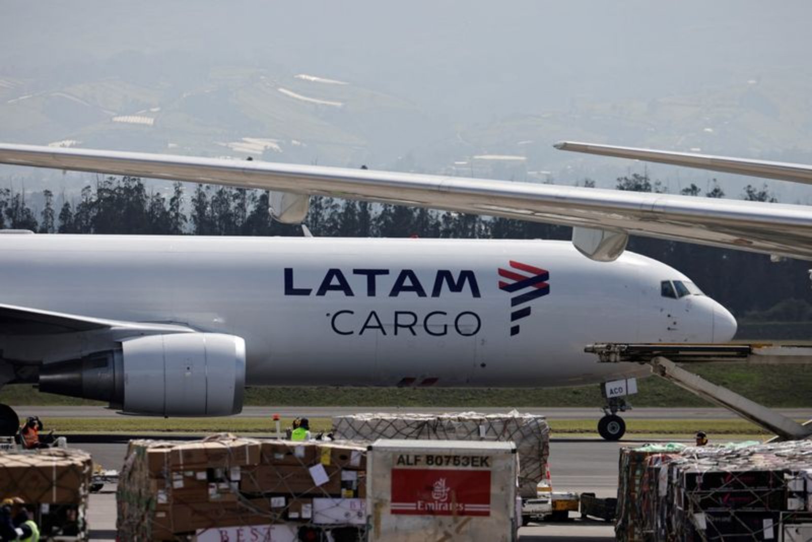LATAM Lowers 2026 EBITDA Guidance as Jet Fuel Spike Squeezes Costs