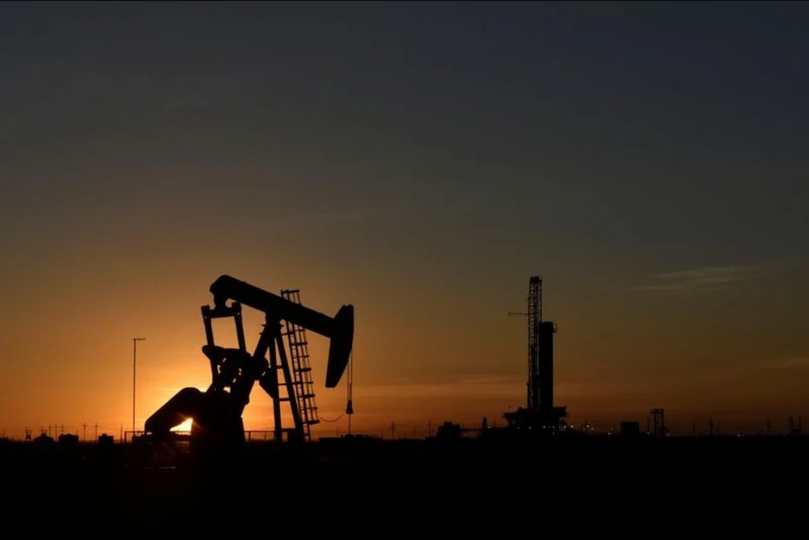 US crude rises after American strikes on Iran; tanker attacks revive Strait of Hormuz fears