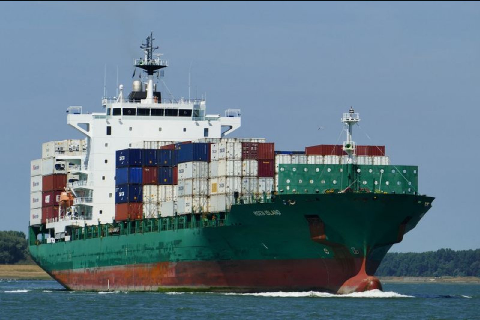 CMA CGM Container Ship Struck in Strait of Hormuz, Crews Treated as Transit Halts