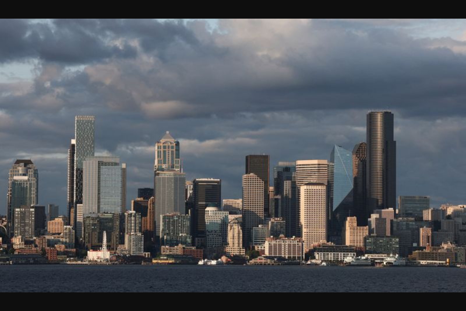 U.S. Metro Population Growth Slows, Census Shows; Border Areas See Largest Drops