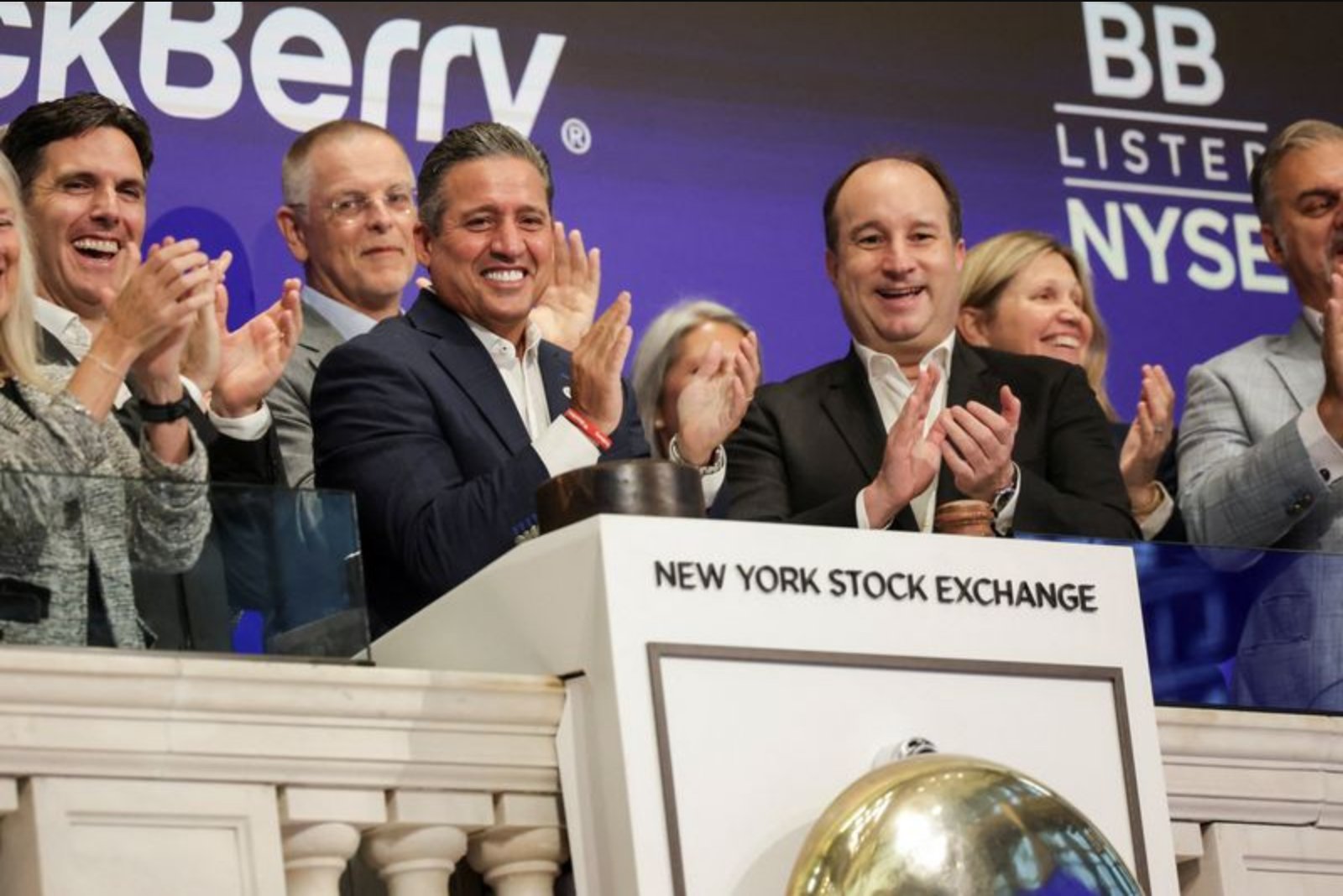 BlackBerry Says Turnaround Is Complete, Sees Q1 Revenue Above Estimates