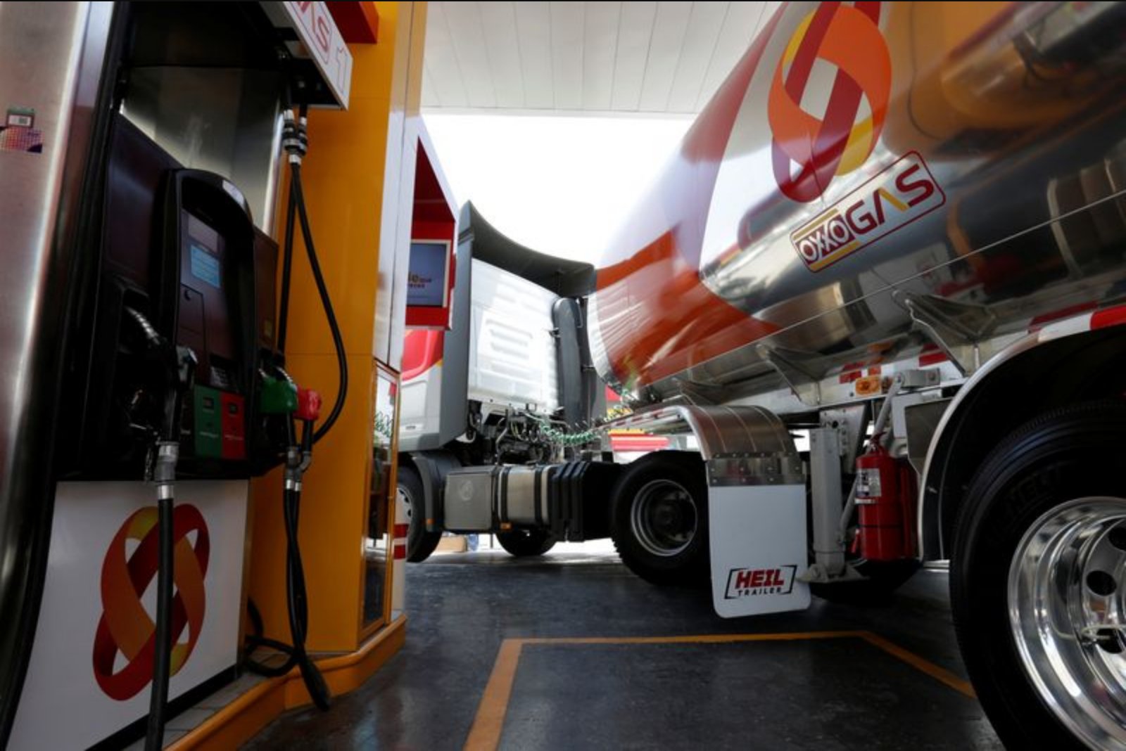 FEMSA’s NetPay Rolls Out Digital Payment Platform for Mexican Service Stations as Government Urges Move From Cash