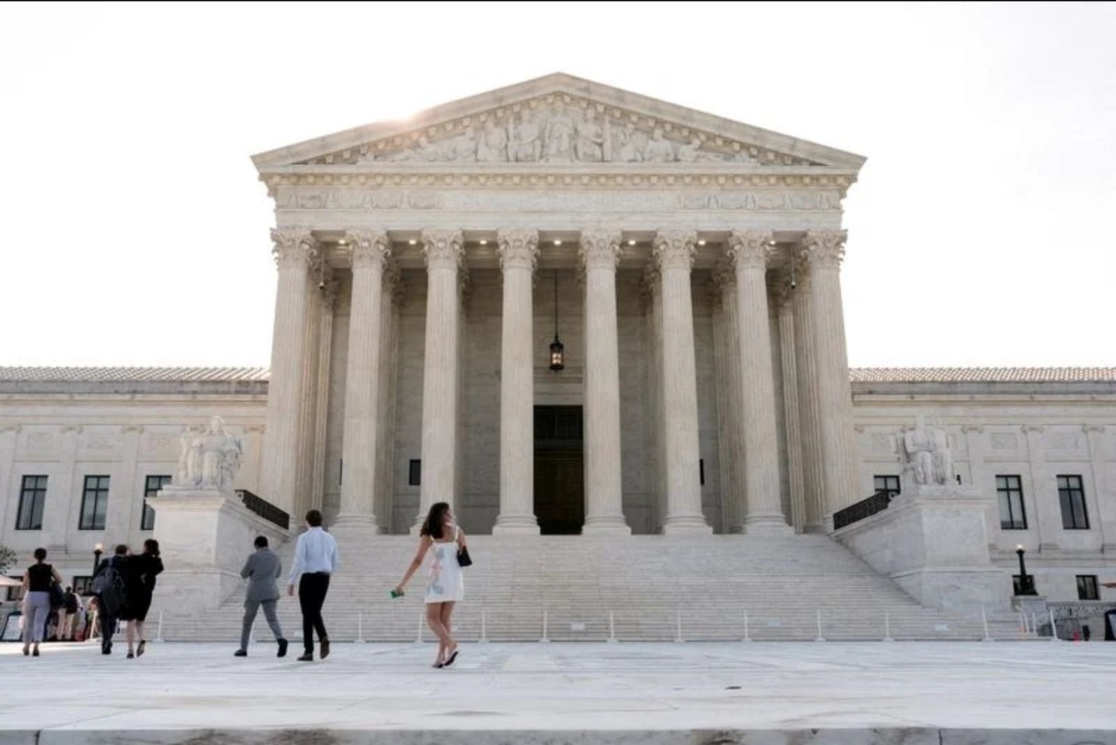 Supreme Court Keeps Copyright Chief in Place While Legal Fight Continues
