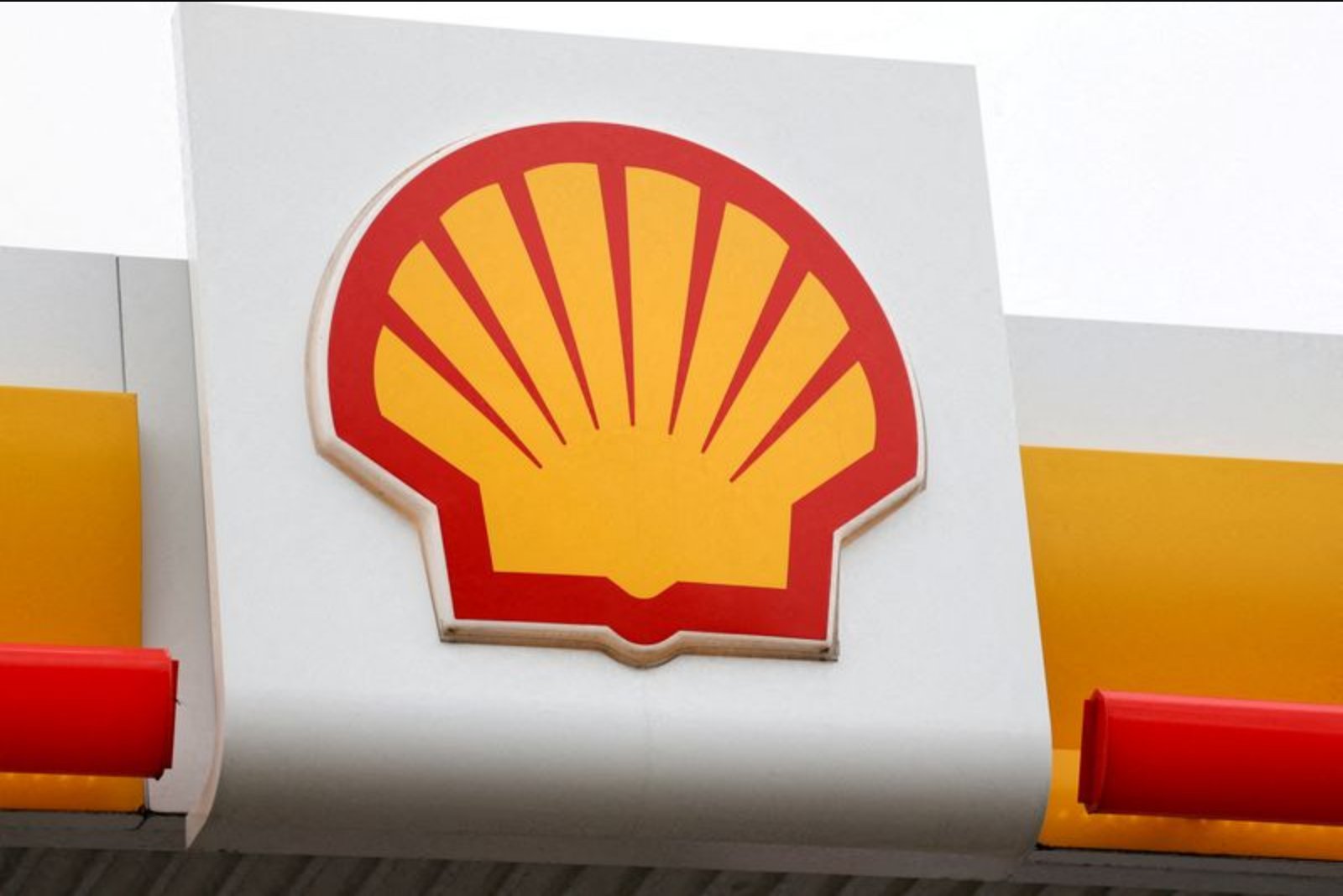 Shell Pledges 3.5 Billion Reais to Support Raizen as Recapitalization Talks Continue