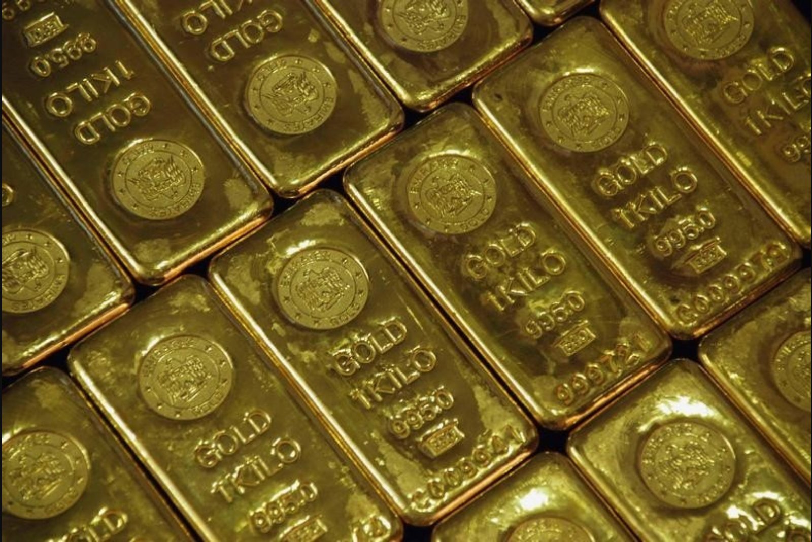 Gold Extends Rally to Fourth Session as Signals Emerge of Potential Iran Conflict Wind-Down