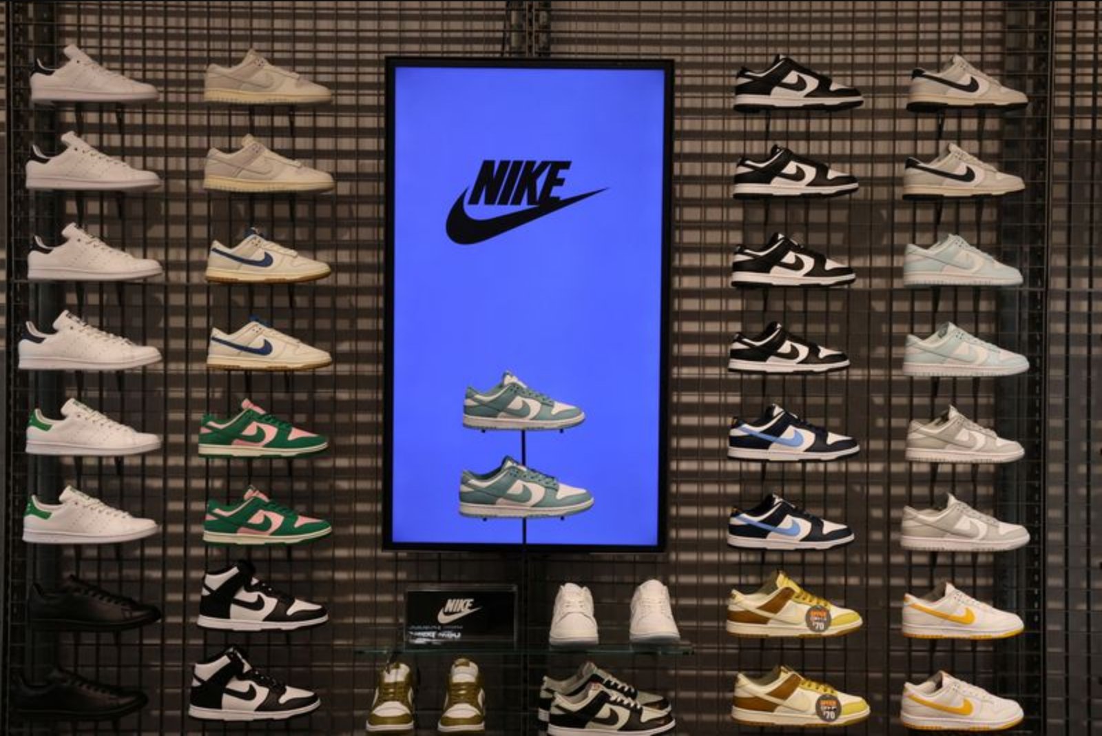Consumers Sue Nike Over Failure to Return Tariff-Related Price Hikes