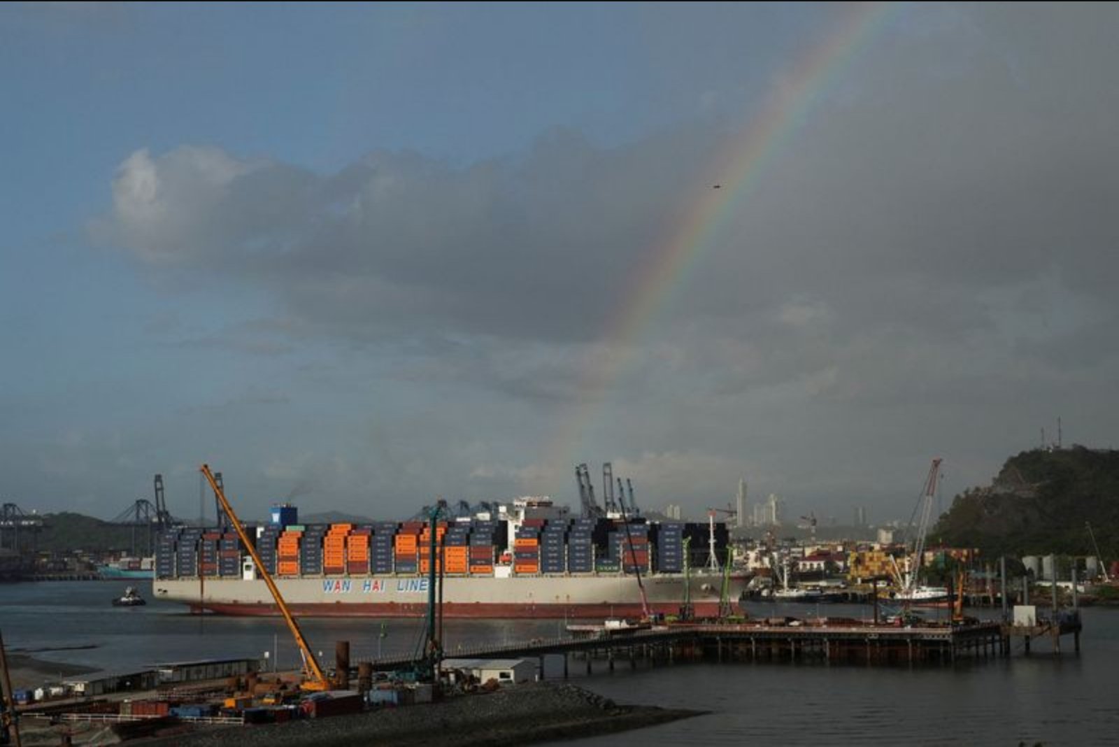 Panama Canal posts 2.8% rise in transits through January despite trade frictions