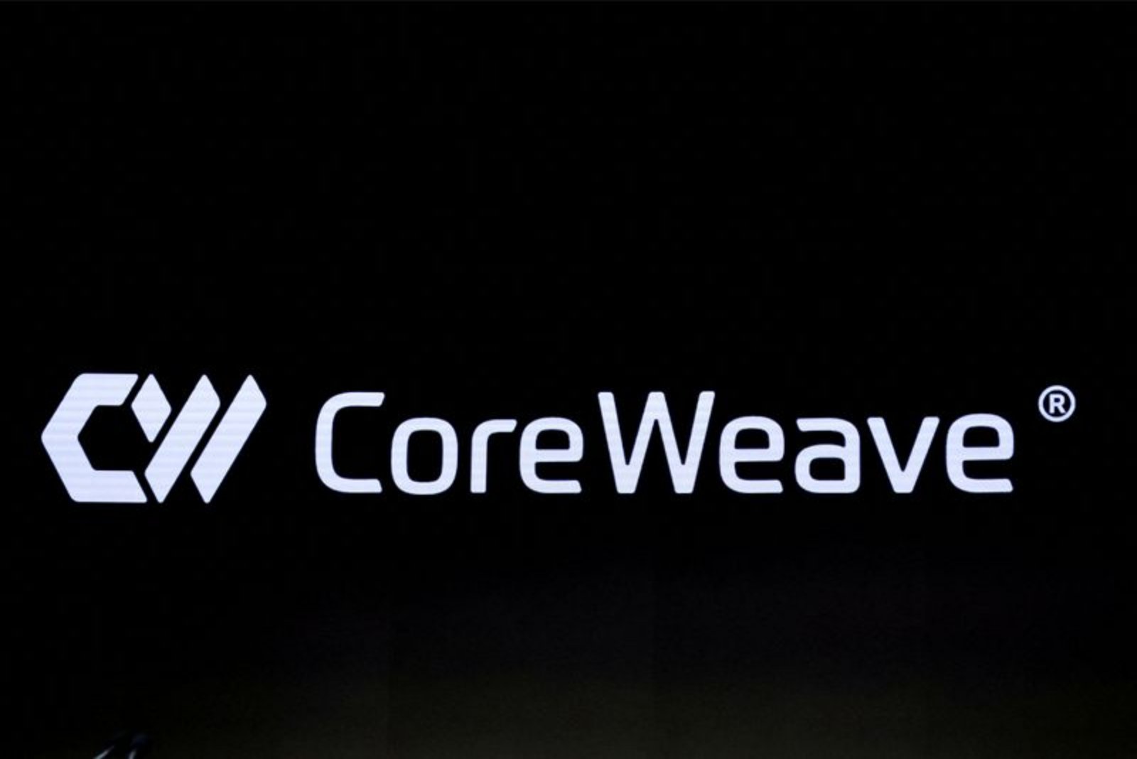 CoreWeave Outperforms Revenue Expectations as AI-Driven Cloud Demand Accelerates