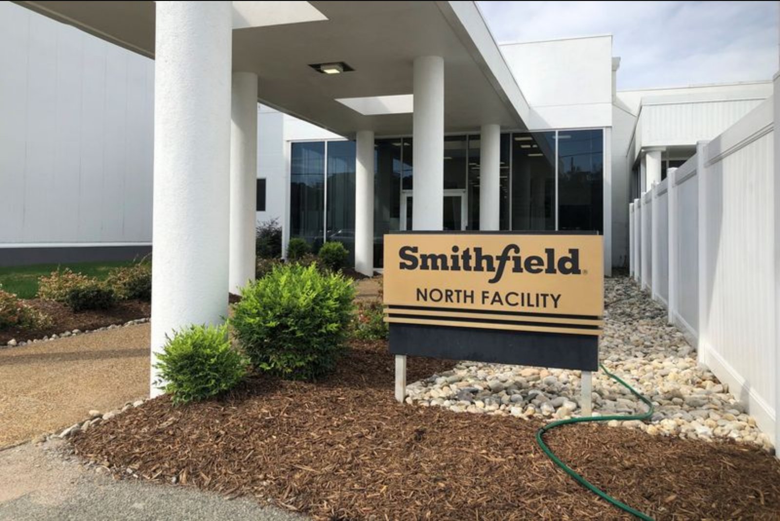 Smithfield Tops Quarterly Estimates as Packaged Meats Demand Holds Steady