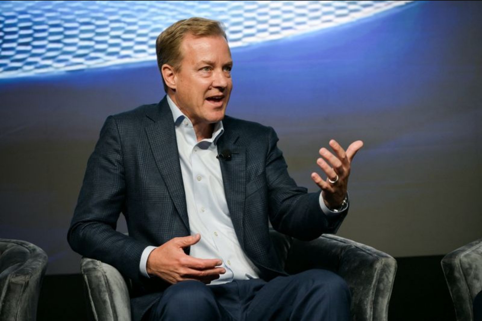 Lam Research to Embed Sensors and AI in Tools as It Expands U.S. Footprint, CEO Says