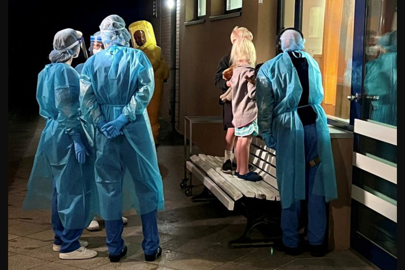 Experimental Antivirals and Antibodies Deployed for U.S. Ebola Patient, Officials Say