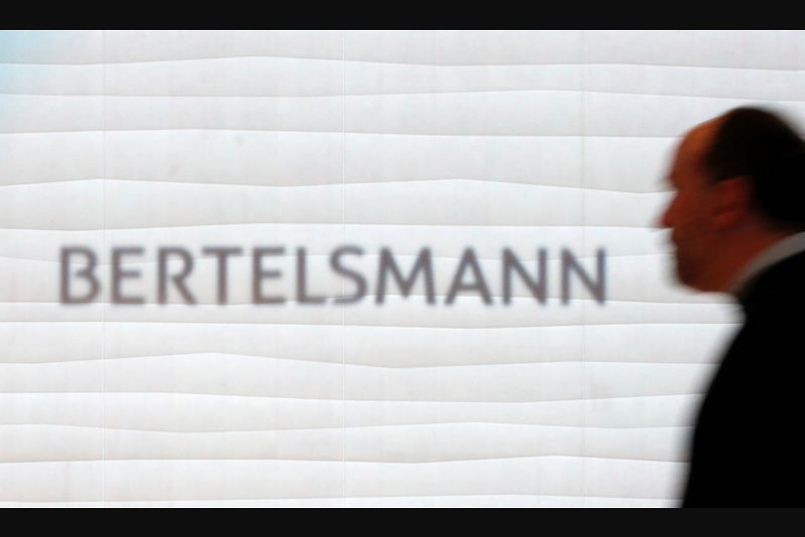 Bertelsmann escalates U.S. legal challenge to book restrictions as American market expands