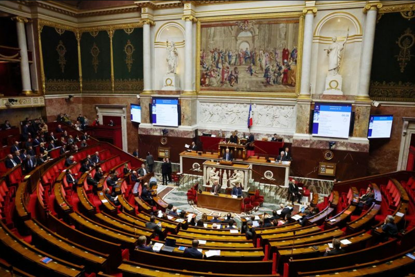 France’s 2026 Budget Clears Parliament After Concessions, Targets 5% Deficit