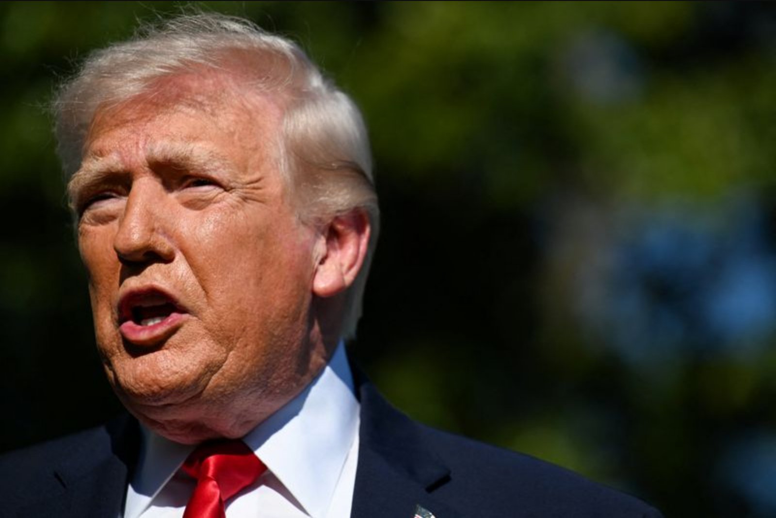 Trump to Attend White House Correspondents’ Dinner After Years of Boycotts