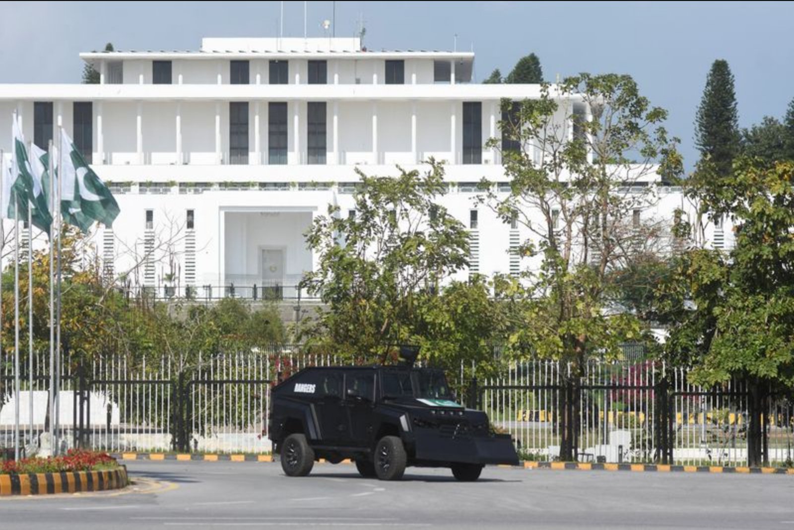 Pakistan’s high-stakes push to broker Iran-U.S. truce exposes diplomatic tightrope