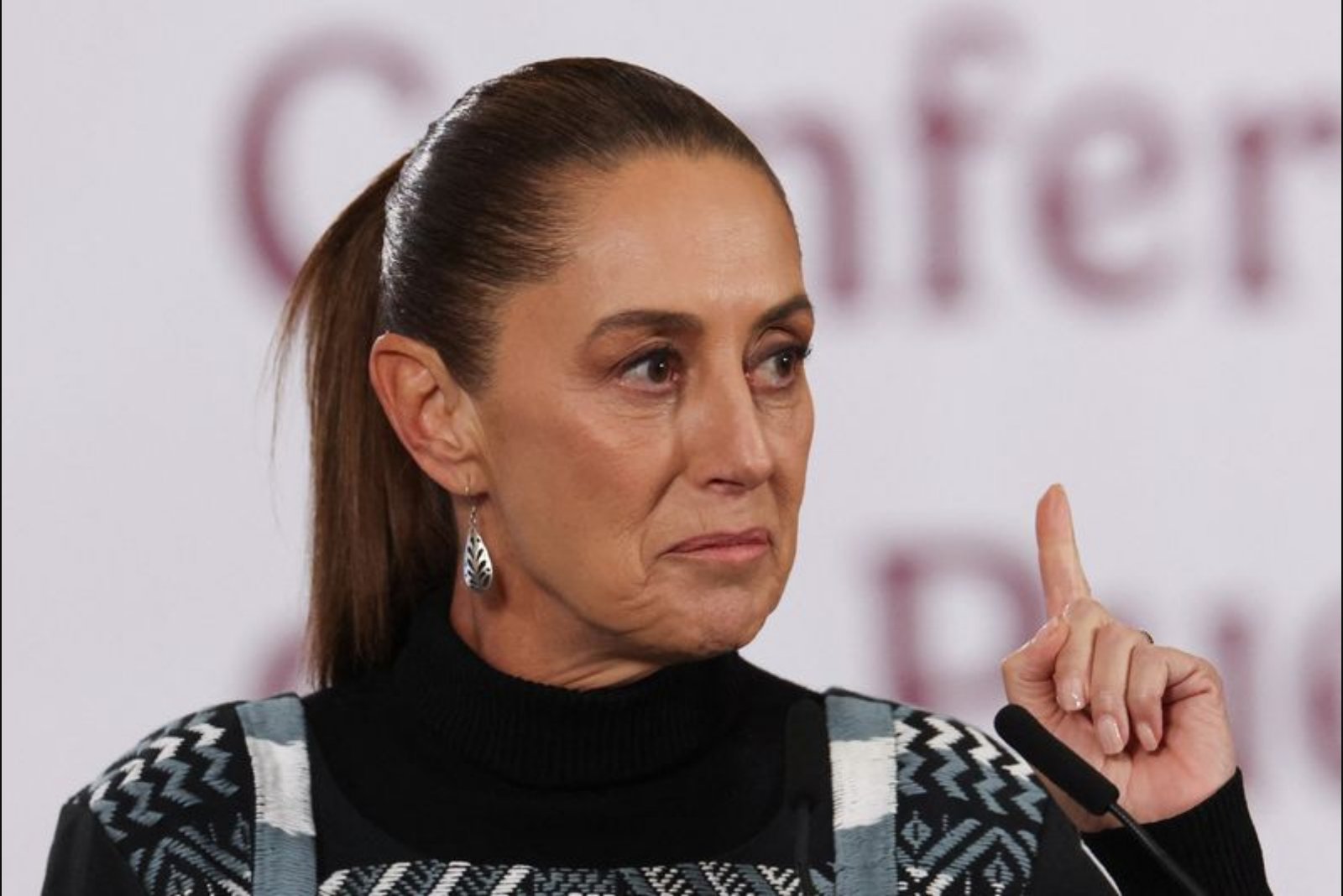 Sheinbaum Says Oil Shipment Decisions to Cuba Are Sovereign, Acknowledges Pause