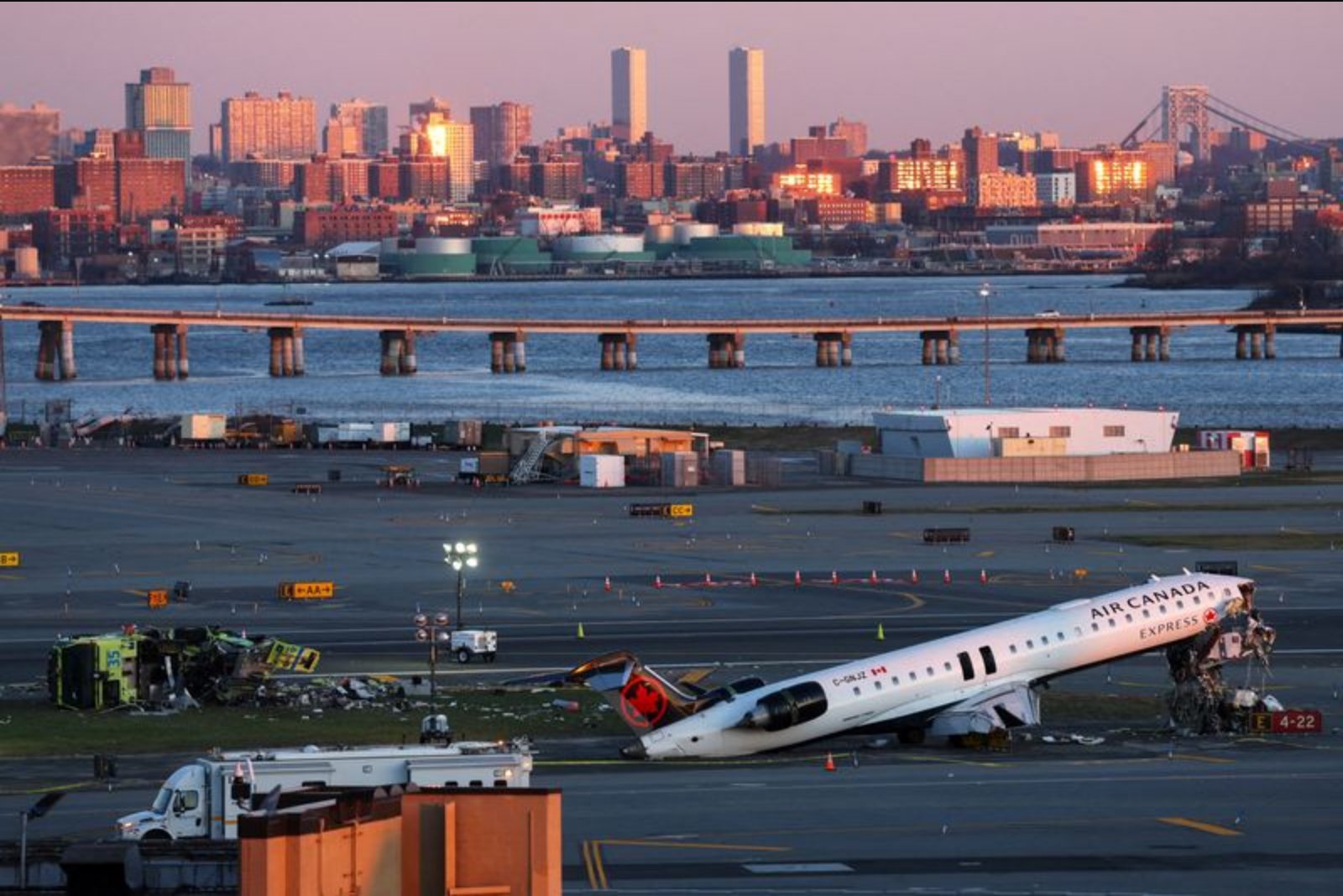 NTSB: Runway Warning System Did Not Activate Before Fatal Air Canada Express Crash