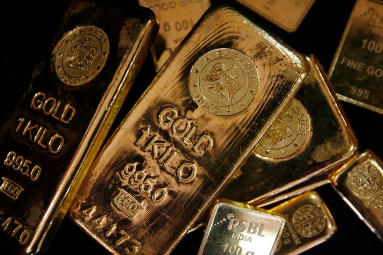Gold Draws Safe-Haven Demand After U.S. and Israeli Strikes on Iran, Traders Say
