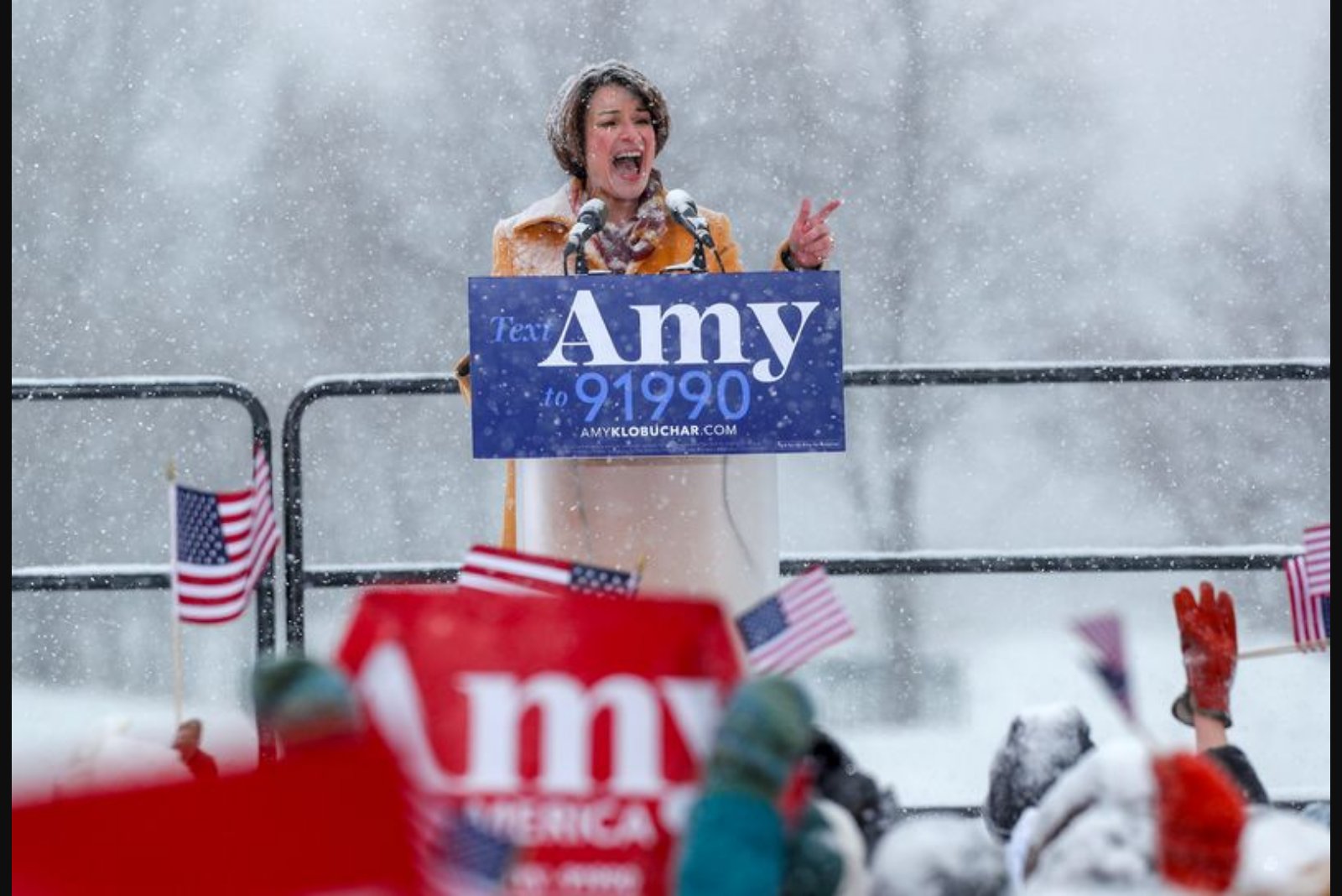 Senators Seek New Controls on Sale of Synthetic Gene Sequences to Curb Biothreat Risks