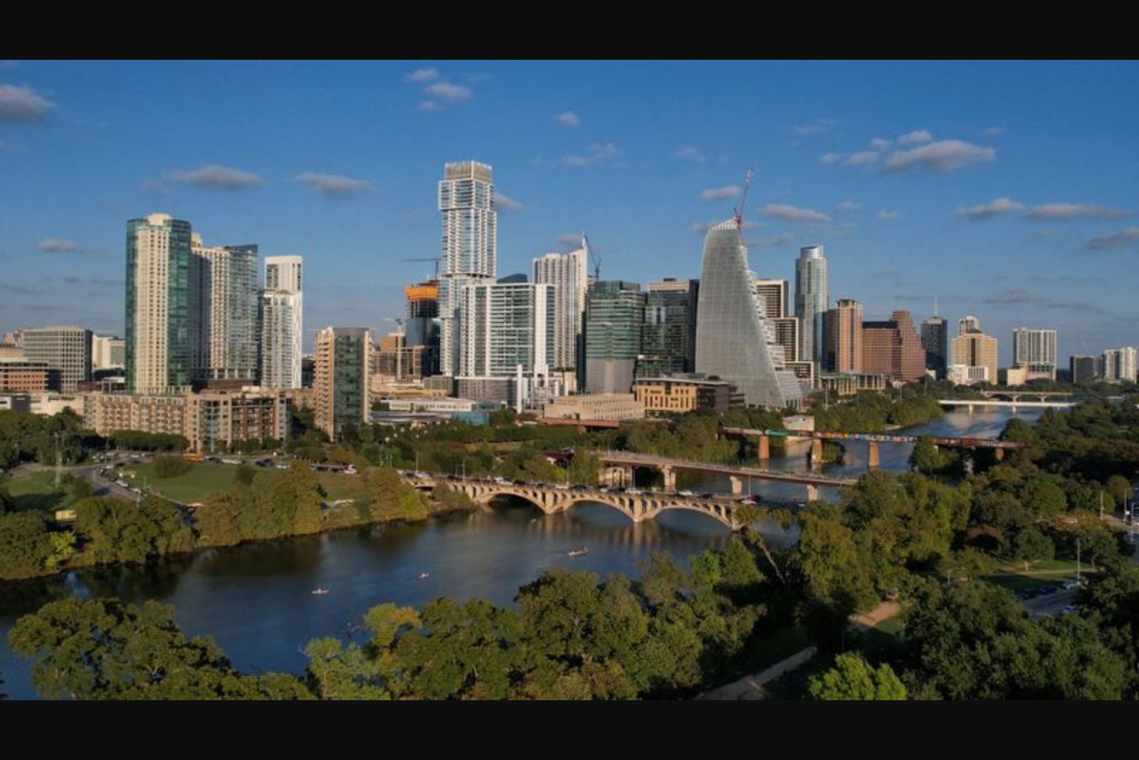 Whitestone REIT draws private equity interest as governance battles mount