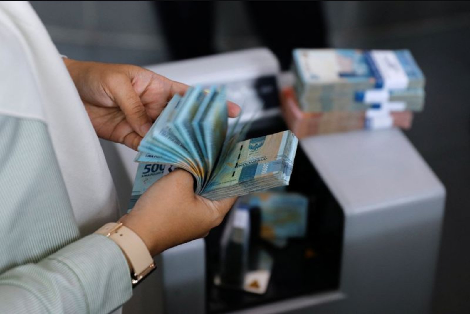 Indonesia Stocks Plunge as MSCI Warning Sparks Heavy Outflows