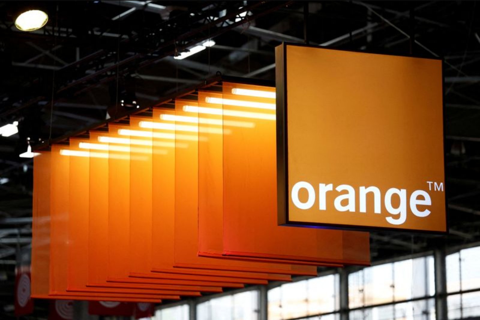 Orange to Test Direct-to-Cell Satellite Links with AST SpaceMobile and Vodafone JV