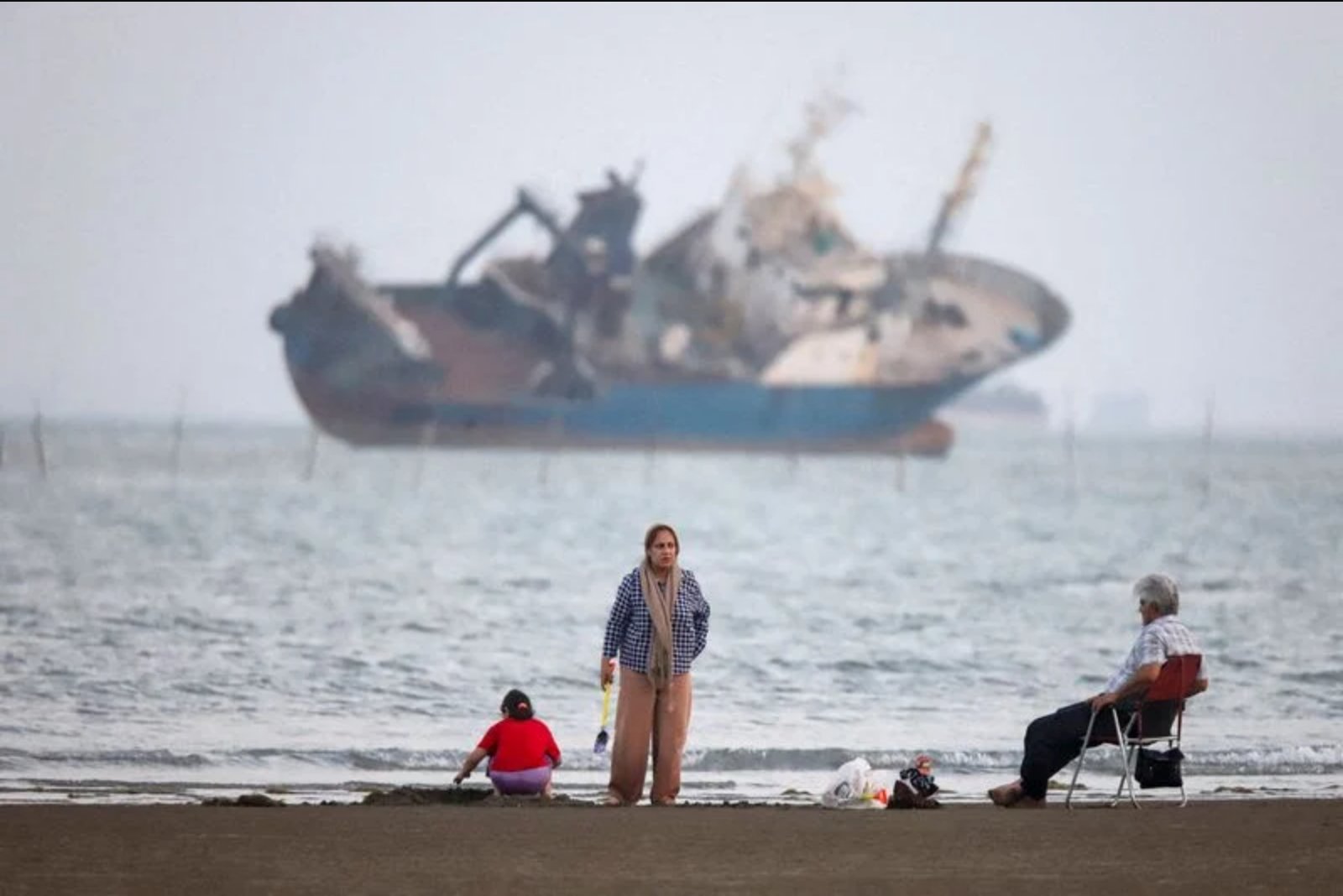 Key Obstacles to a U.S.-Iran Peace Accord: Hormuz, Nukes, Missiles, Sanctions and Lebanon