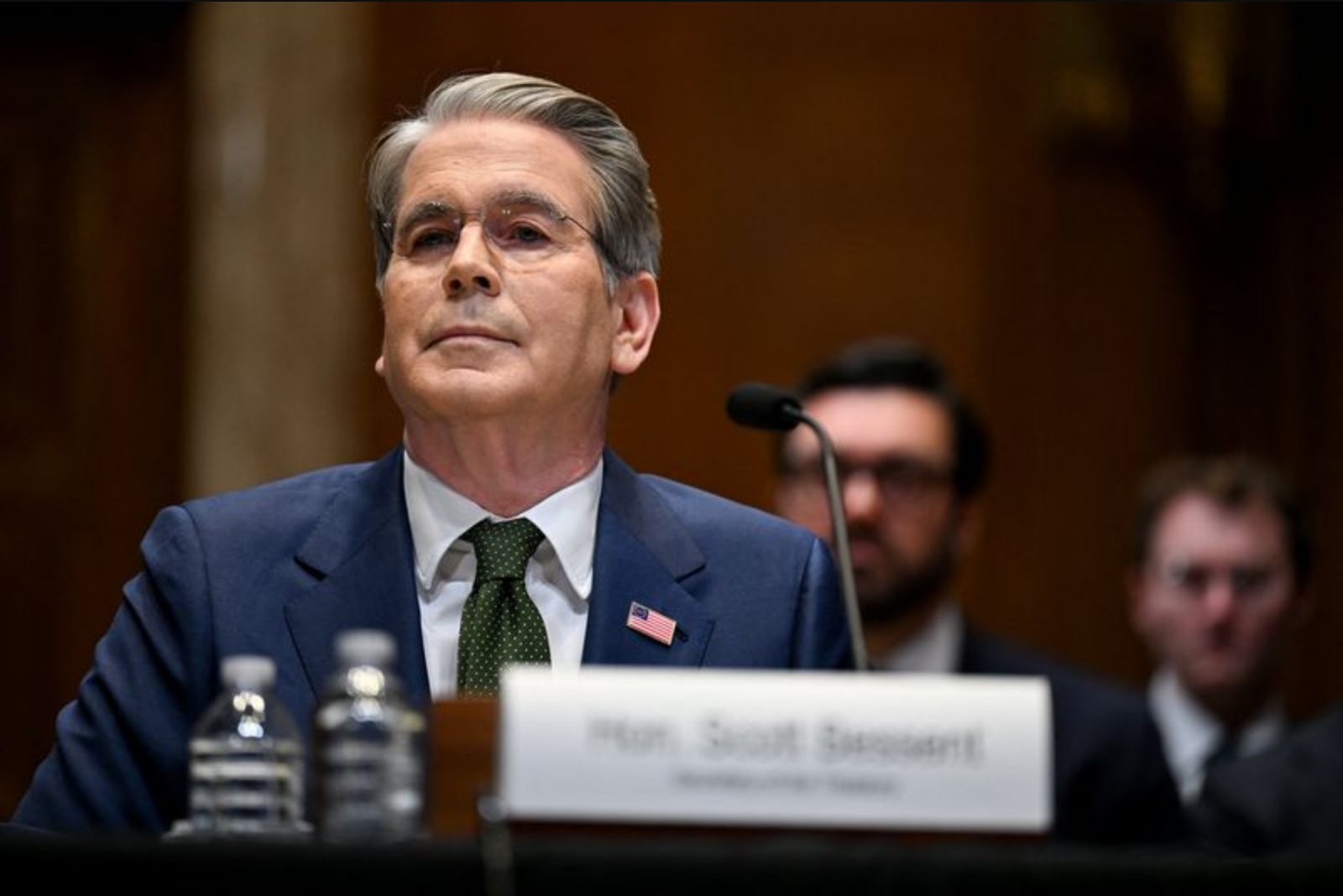 Bessent Says Gulf and Asian Allies Have Asked U.S. for Swap Lines; UAE Could Benefit