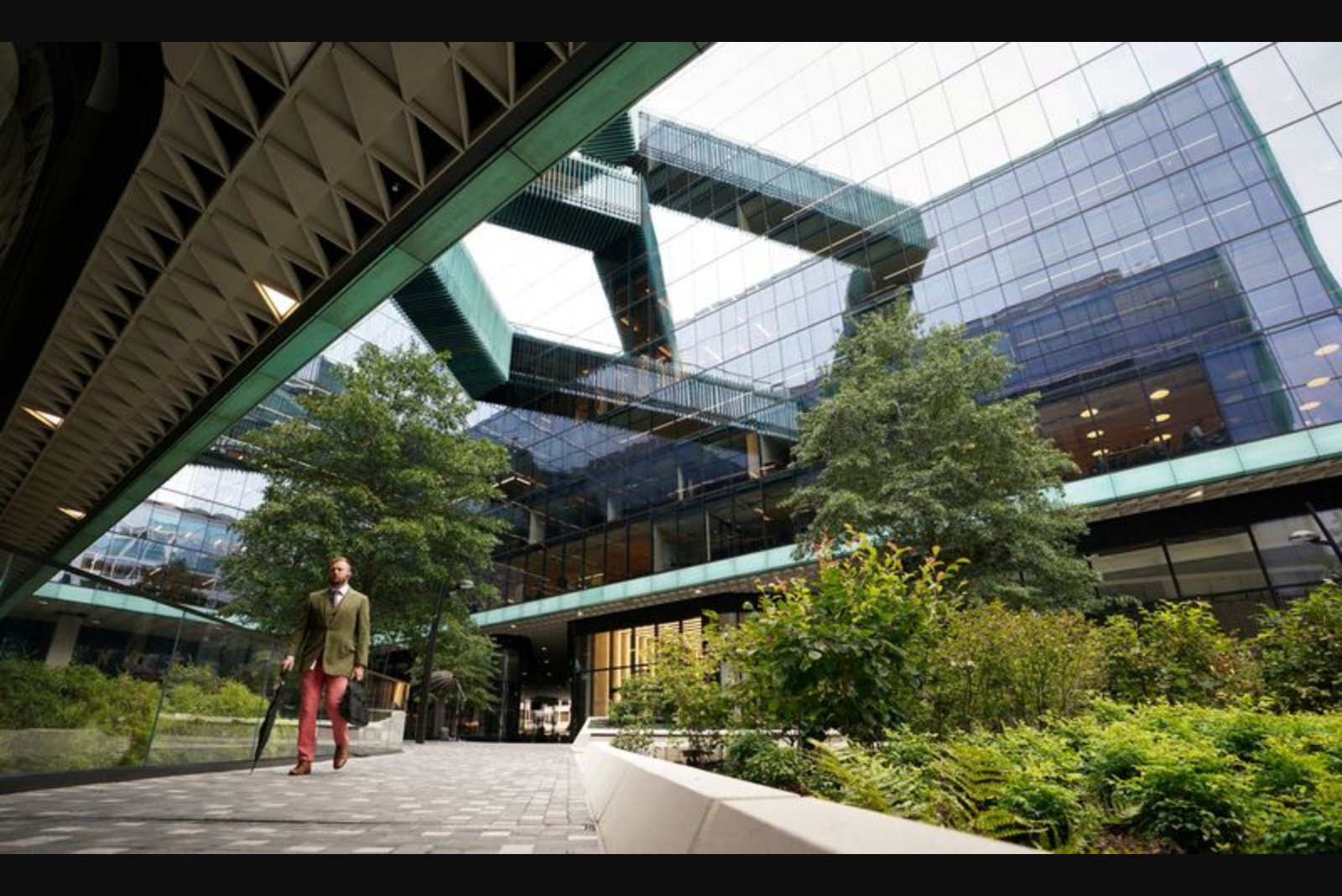 U.S. 30-Year Fixed Mortgage Rate Falls to 6.23% as Fragile Truce With Iran Weighs on Further Declines