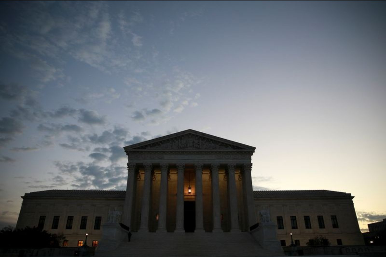 Justices Voice Doubts Over Presidential Move to Curtail Birthright Citizenship