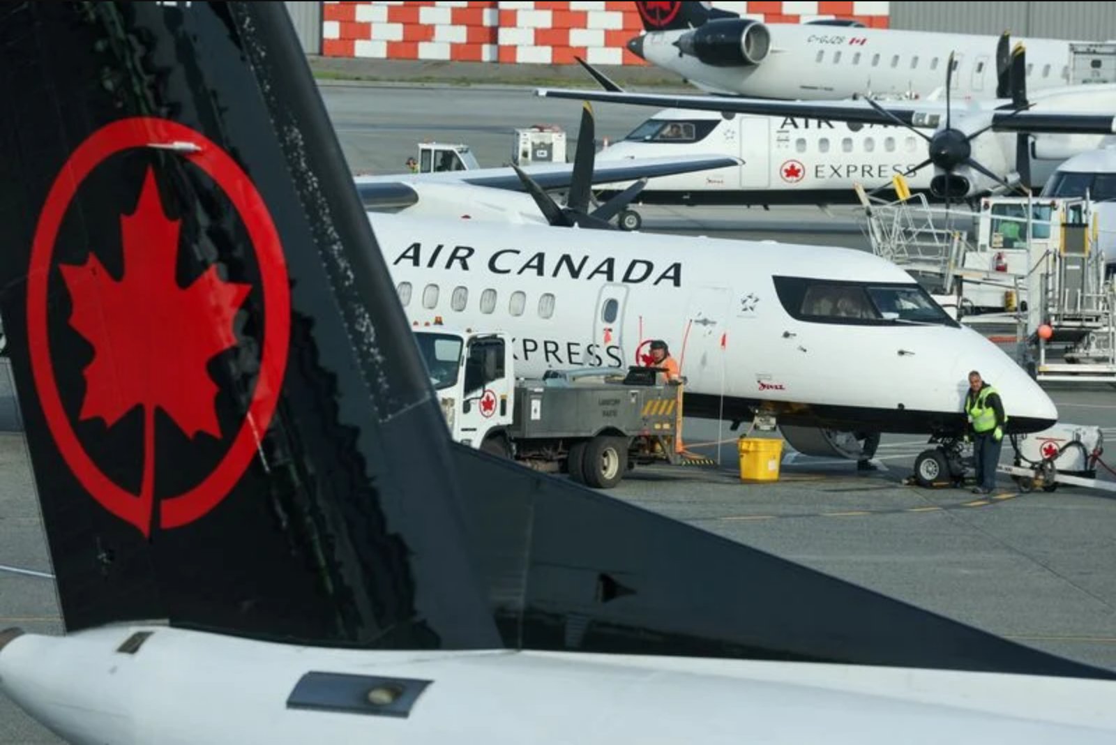 Airlines Partially Restore Middle East Routes as Conflict-Related Disruption Persists