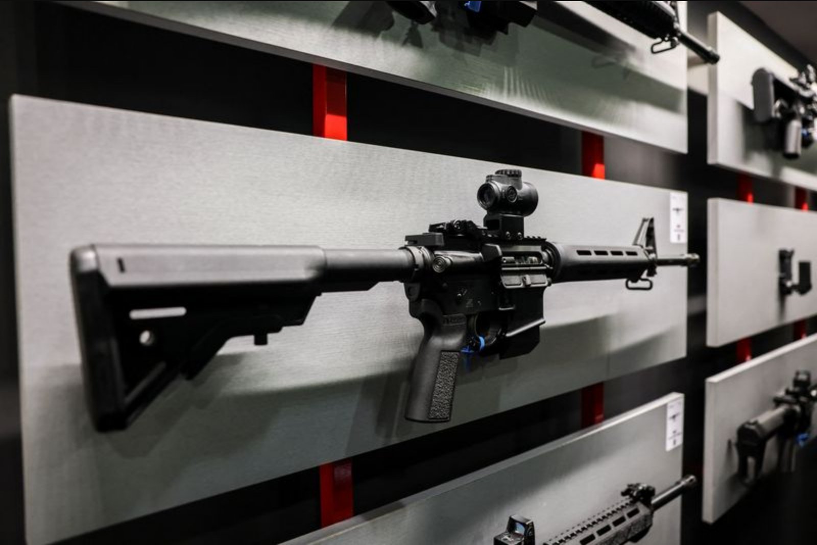 Supreme Court Lets Stand Restriction Blocking Nonviolent Felons From Gun Ownership