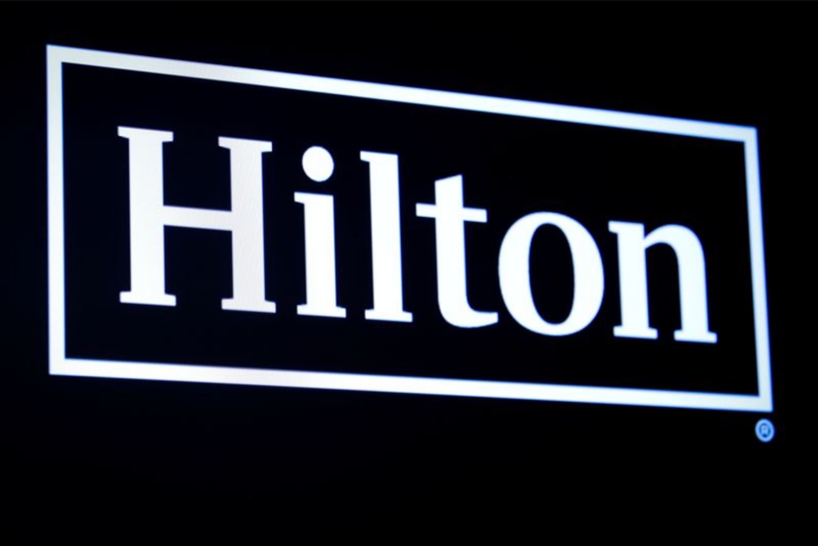 Hilton Sees 2026 Room-Revenue Growth Lagging Street Estimates as Budget Travel Cools