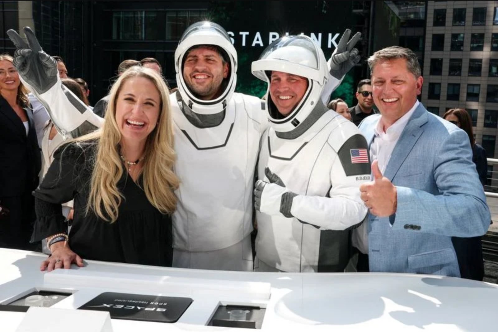 Retail Investors Face Stricter Flipping Limits Than Funds in SpaceX IPO