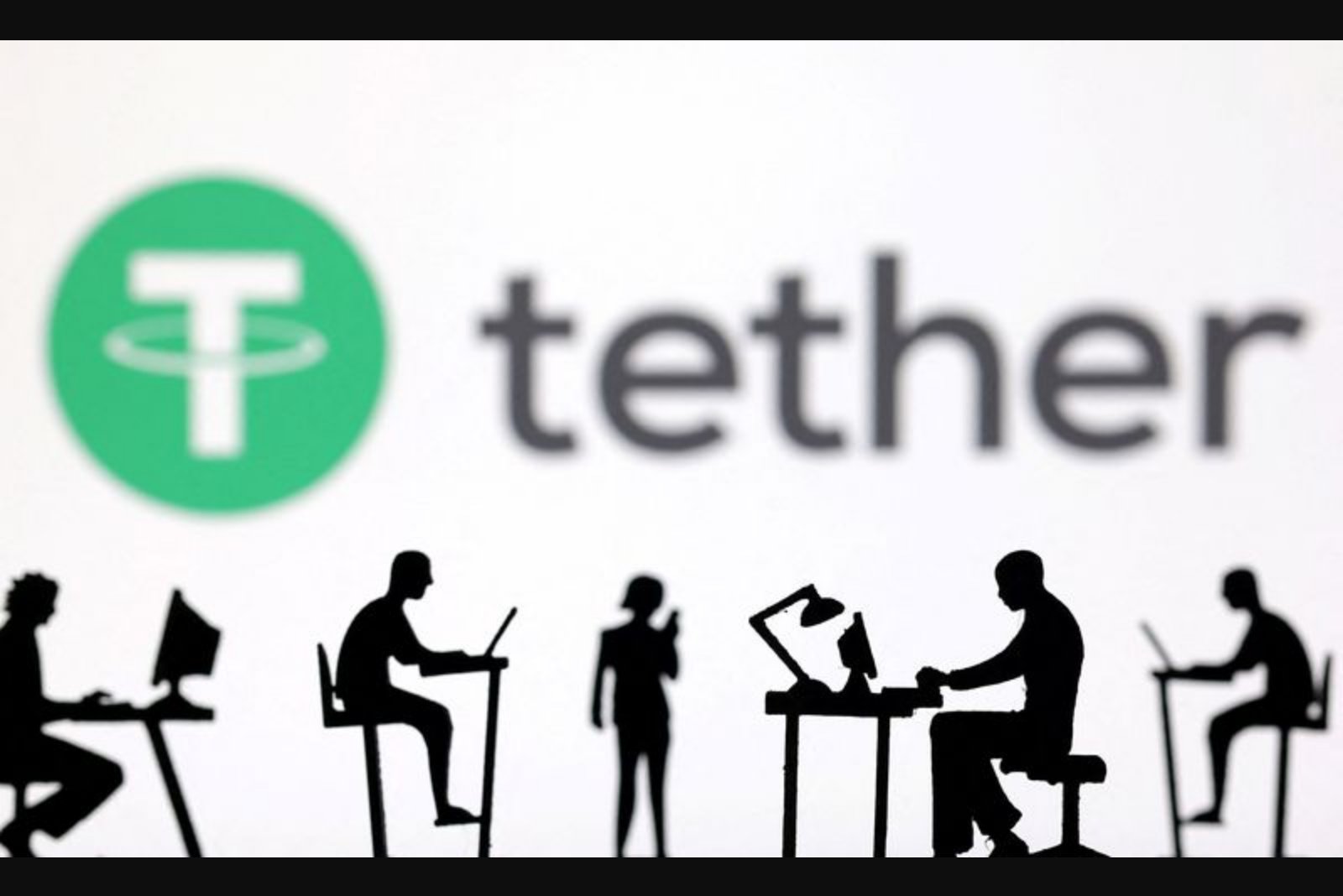Tether to Shift a Portion of Its Portfolio into Physical Gold, CEO Says