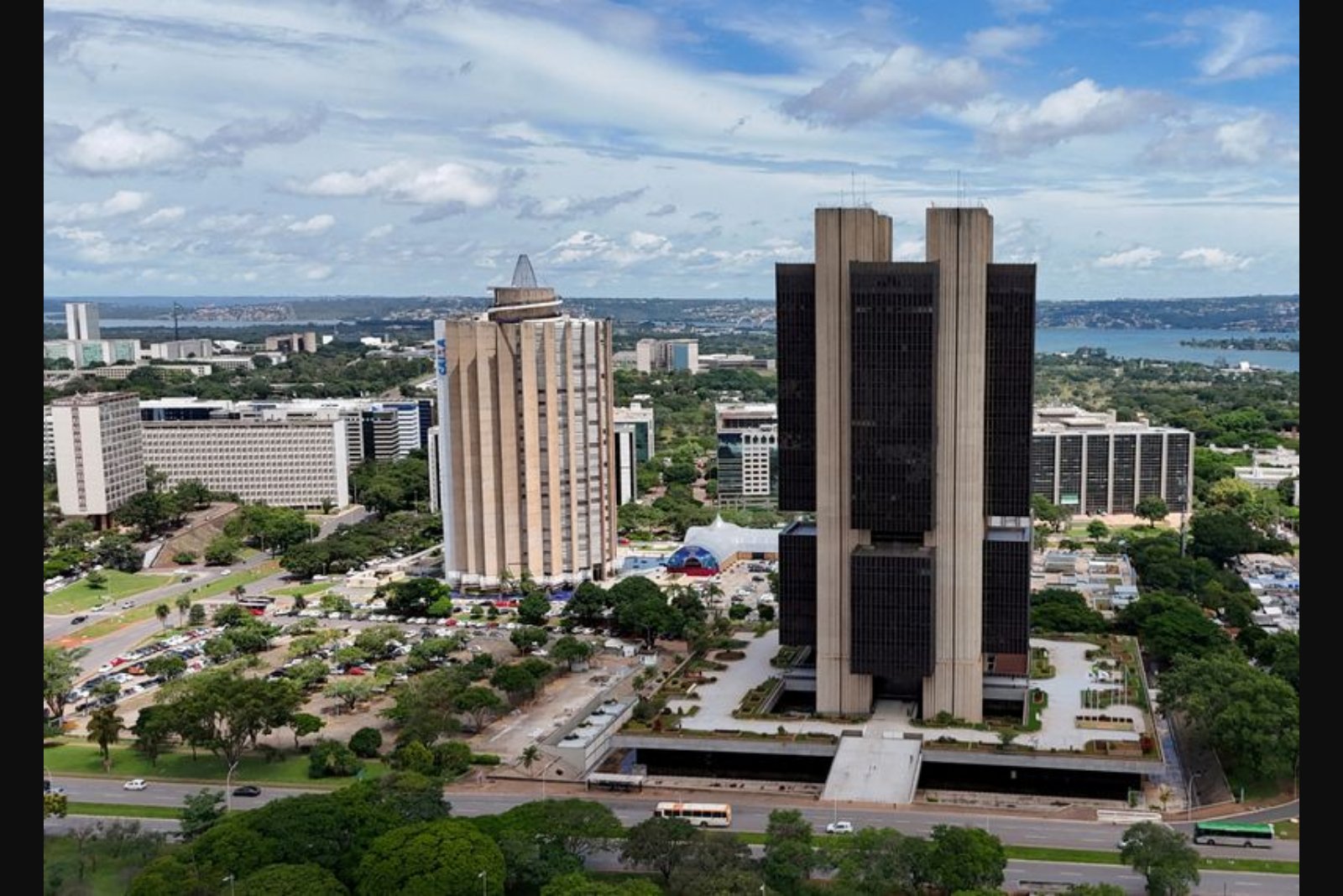 Brazil central bank to decide rates this week while two policy seats remain vacant