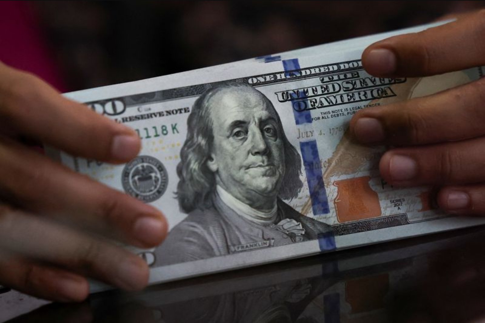Dollar Pares Gains as Markets Await Iran Ceasefire Outcome; Yen Faces Pressure on BOJ Pause