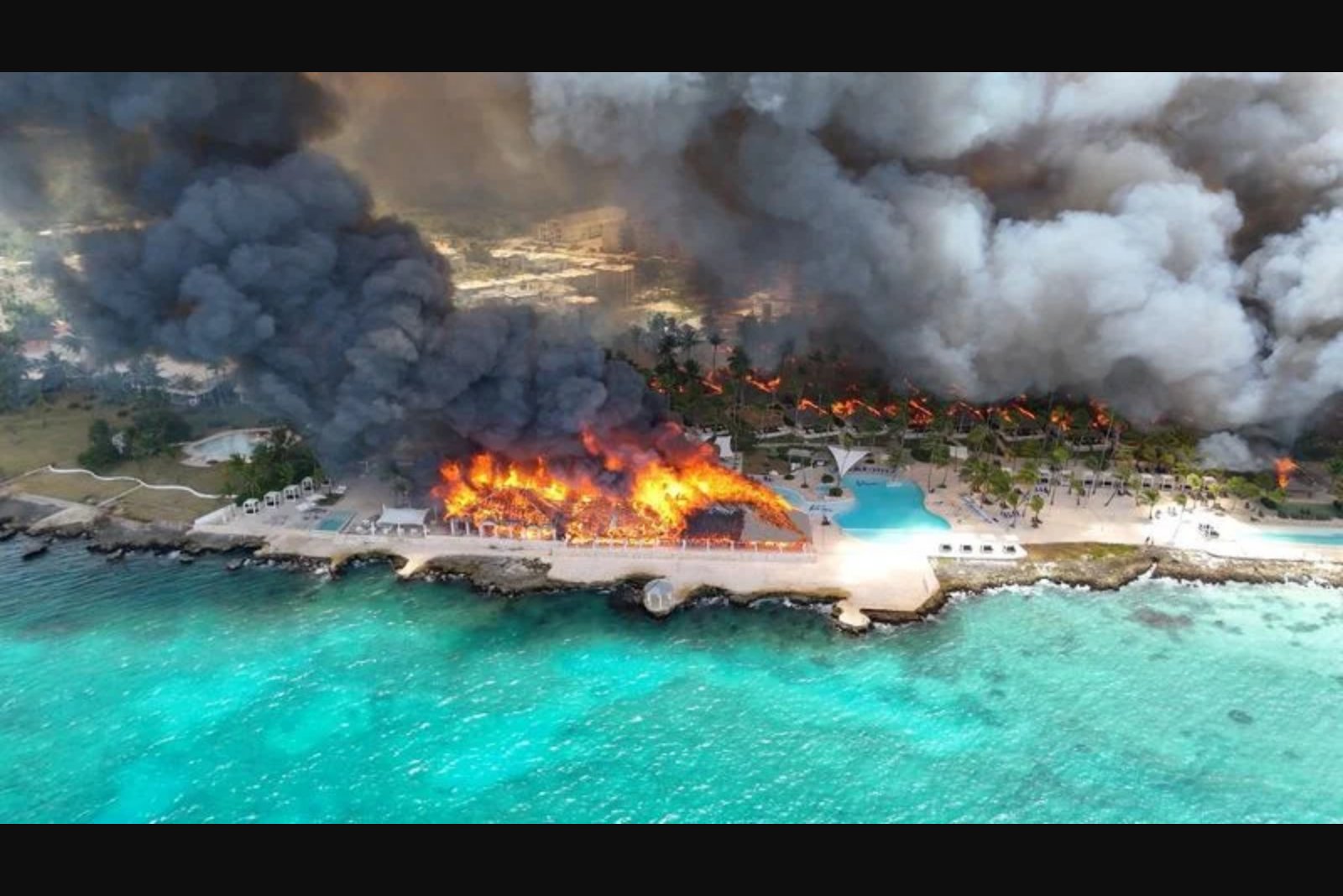 Fatal Blaze at Bayahibe Resort Forces Mass Evacuation, Kills One Visitor