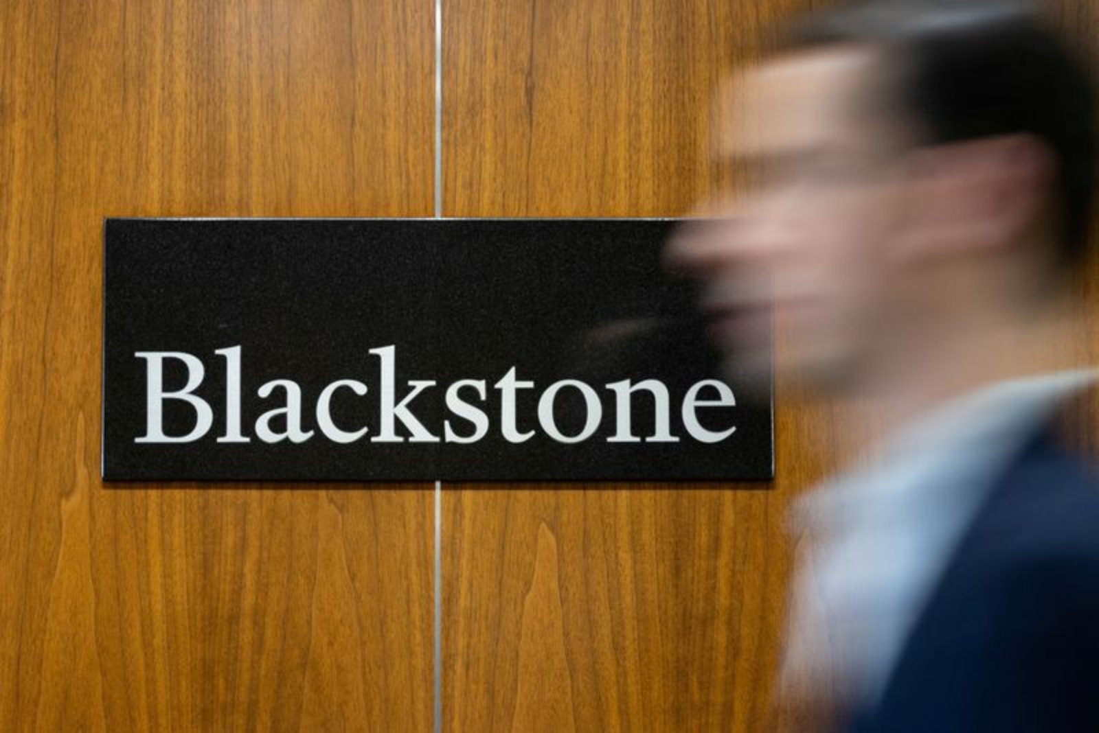 Blackstone Digital Infrastructure Trust Lists in New York, Stock Opens at IPO Price After $1.75 Billion Offering