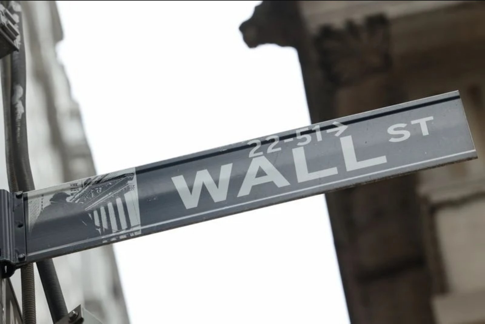 Semiconductor Rally Hits Turbulence as Investors Reassess AI-Driven Run