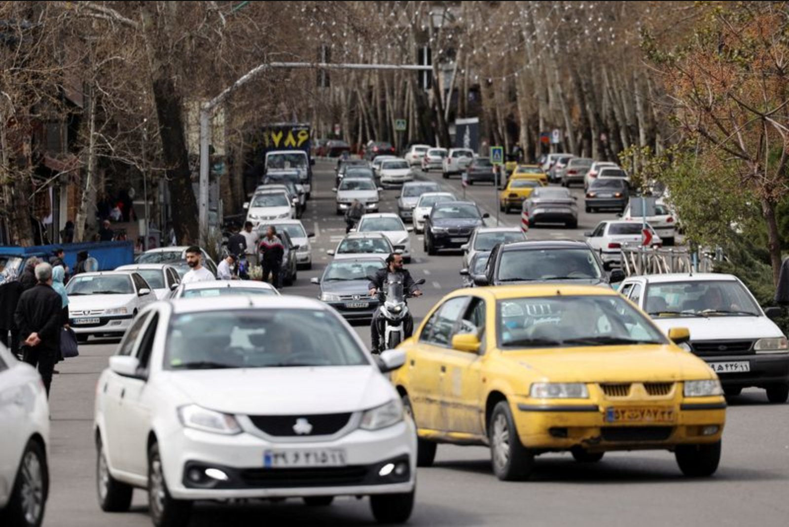 Negotiations Unclear as Markets Weigh Mideast Moves and Data