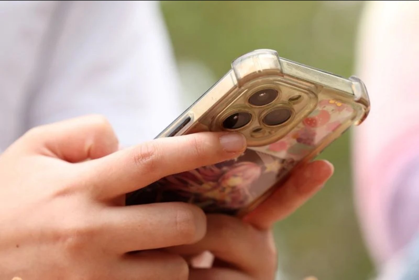 Australia hikes penalties and enforcement powers to bolster under‑16 social media ban