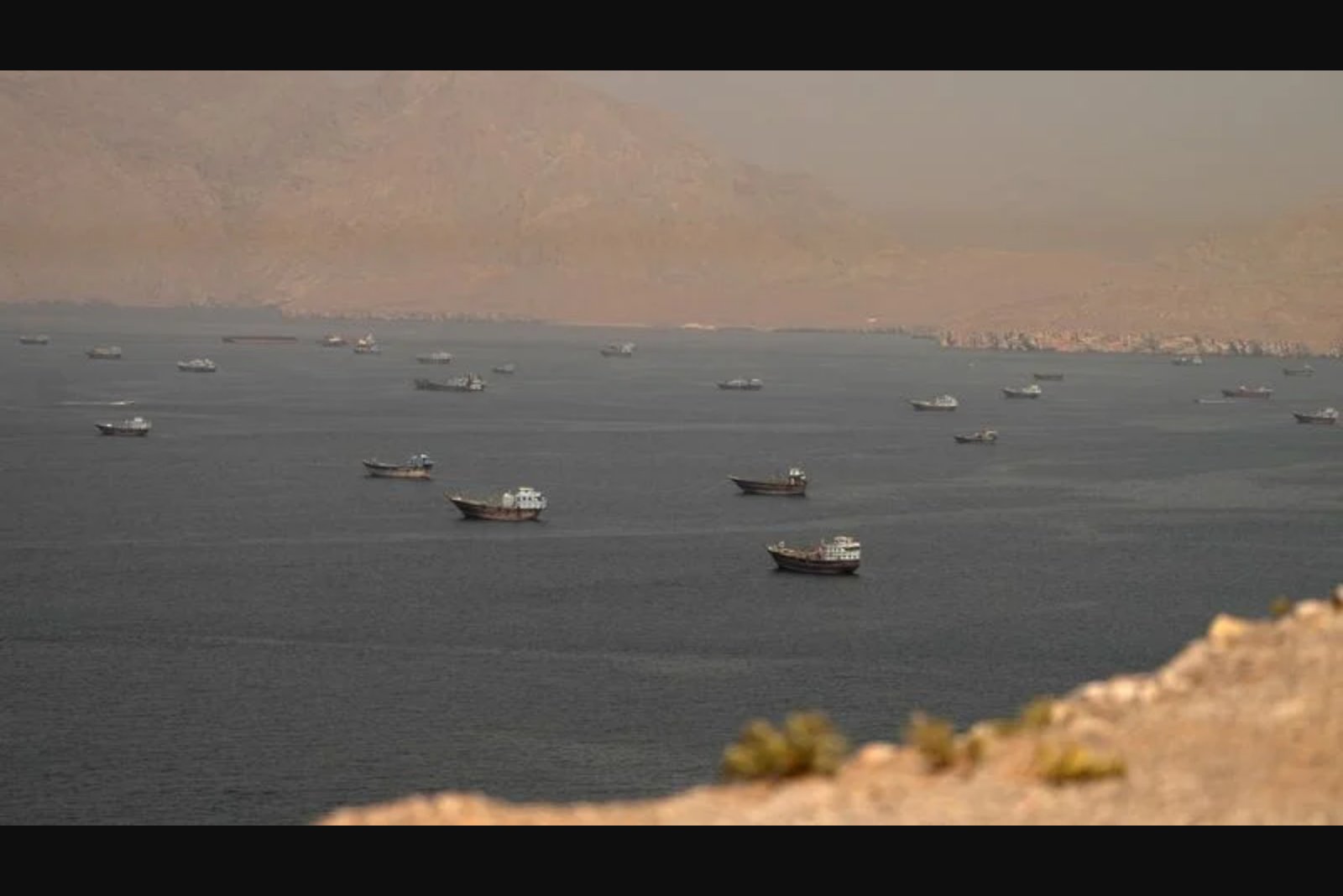 Talks Between U.S. and Iran Continue into Second Day Amid Strait Closure and Renewed U.S. Threats