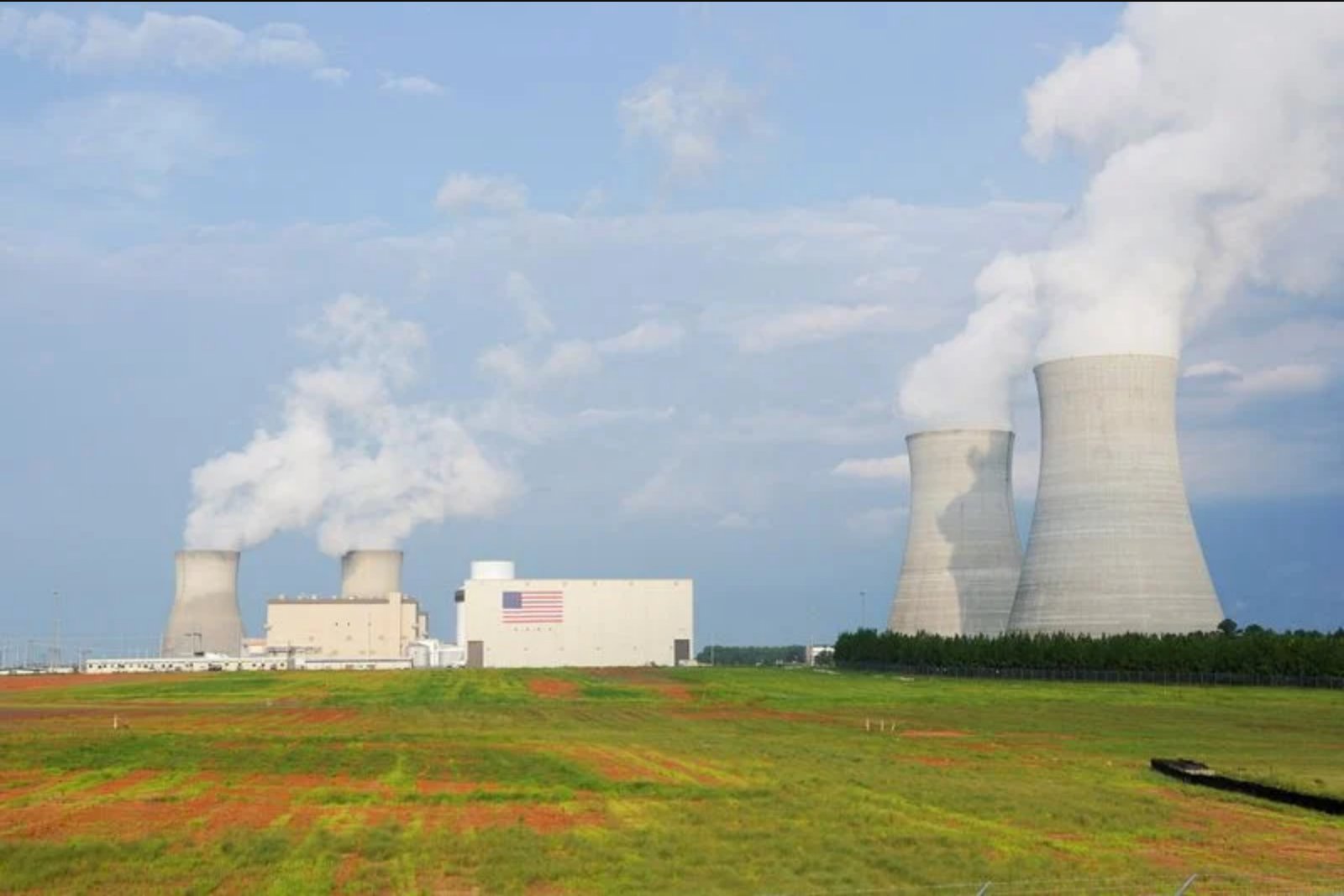 U.S. Energy Department Offers $17.5 Billion in Conditional Loans to Rebuild Nuclear Supply Chain